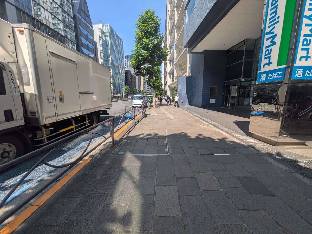 v20250930150908/fresh/building/J00100383985_11