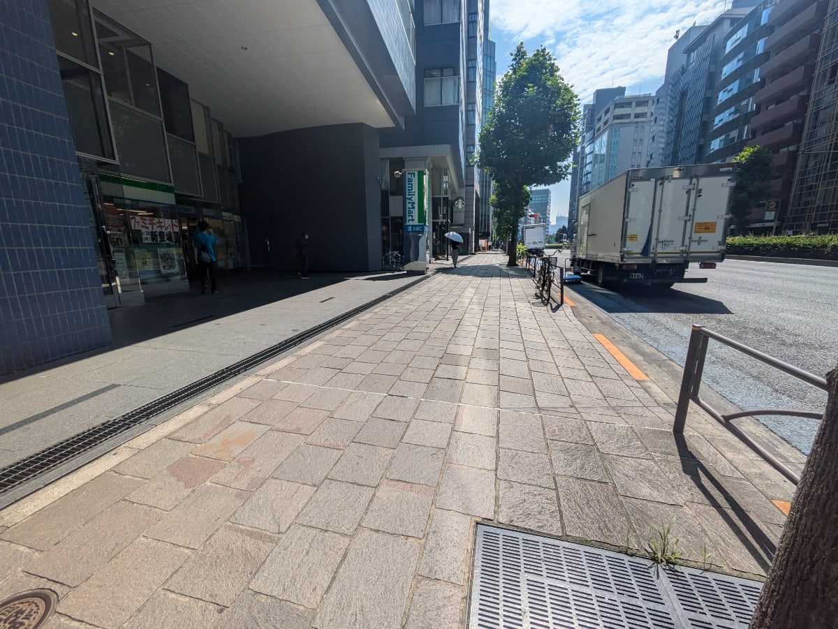 v20250930150908/fresh/building/J00100383985_2