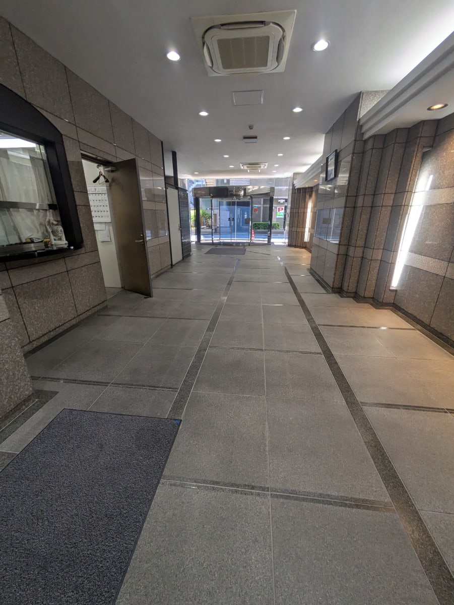 v20250930150908/fresh/building/J00100386305_9