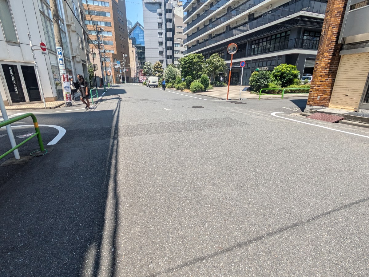 v20250930150908/fresh/building/J00100389393_2