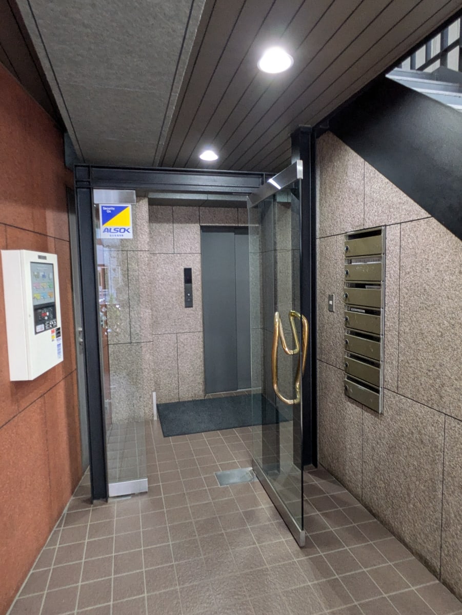v20250930150908/fresh/building/J00100389417_14