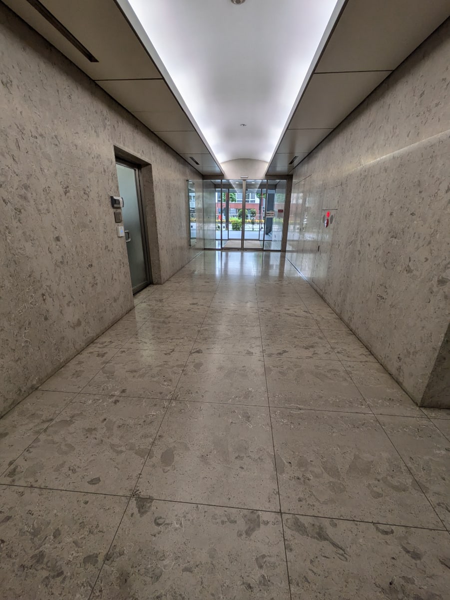 v20250930150908/fresh/building/J00100389601_12