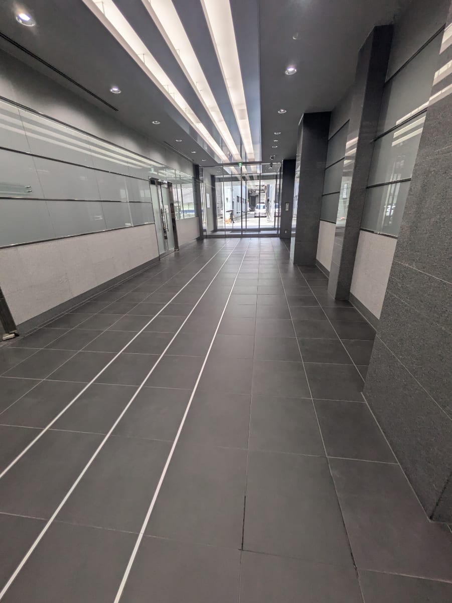 v20250930150908/fresh/building/J00100401270_10
