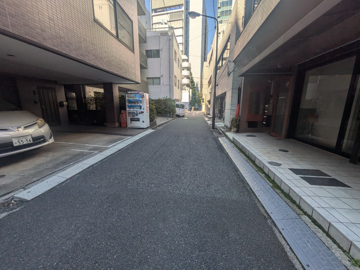 v20250930150908/fresh/building/J00100402900_9