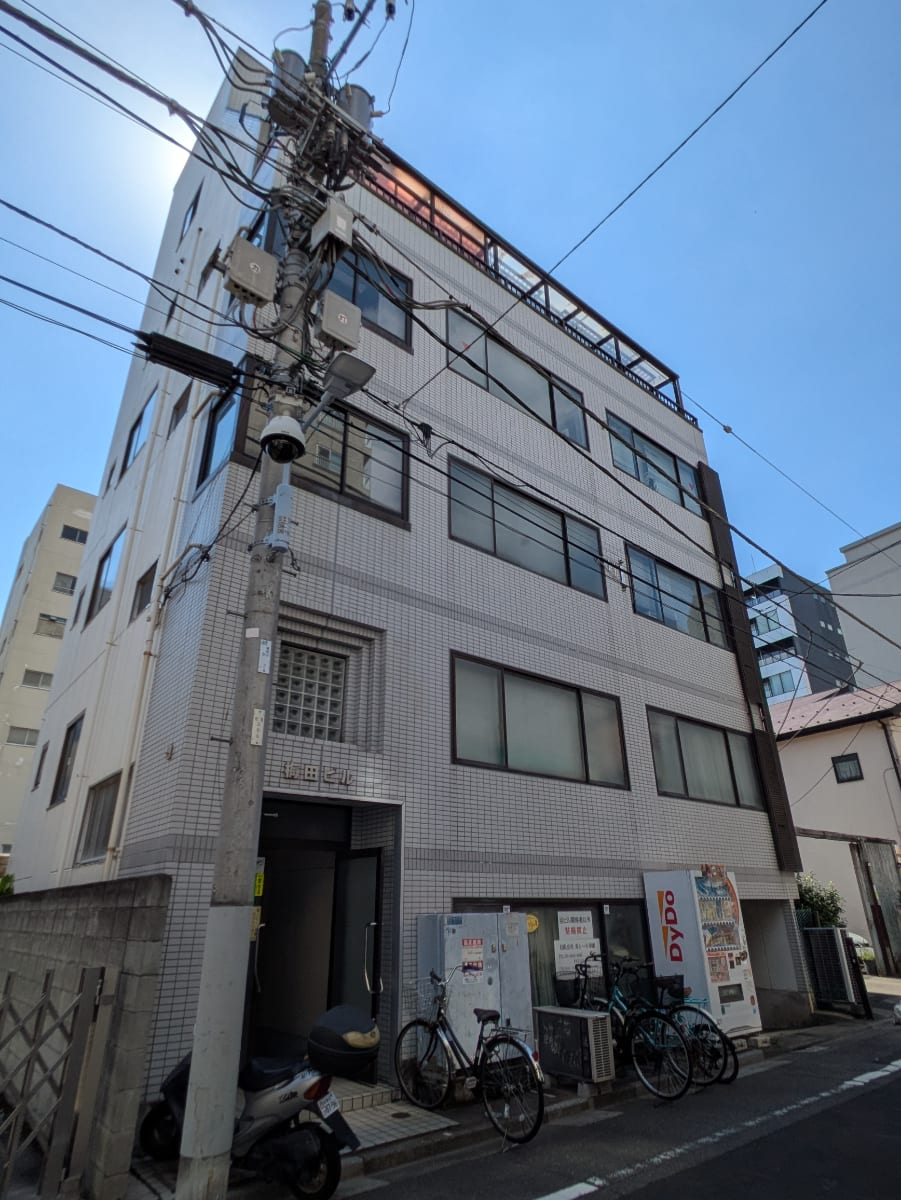 v20250930150908/fresh/building/J00100404955_9