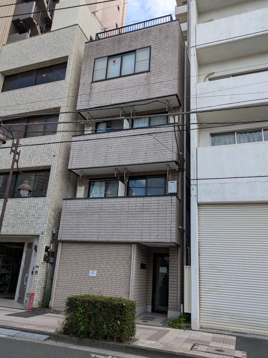 v20250930150908/fresh/building/J00100404967_6