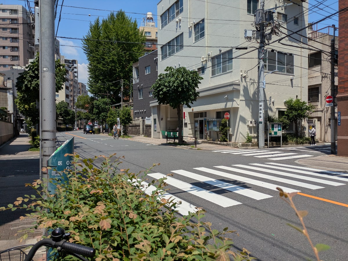 v20250930150908/fresh/building/J00100421507_2