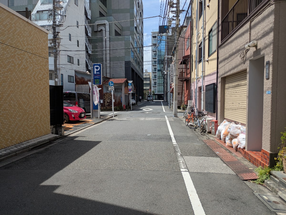 v20250930150908/fresh/building/J00100421515_2