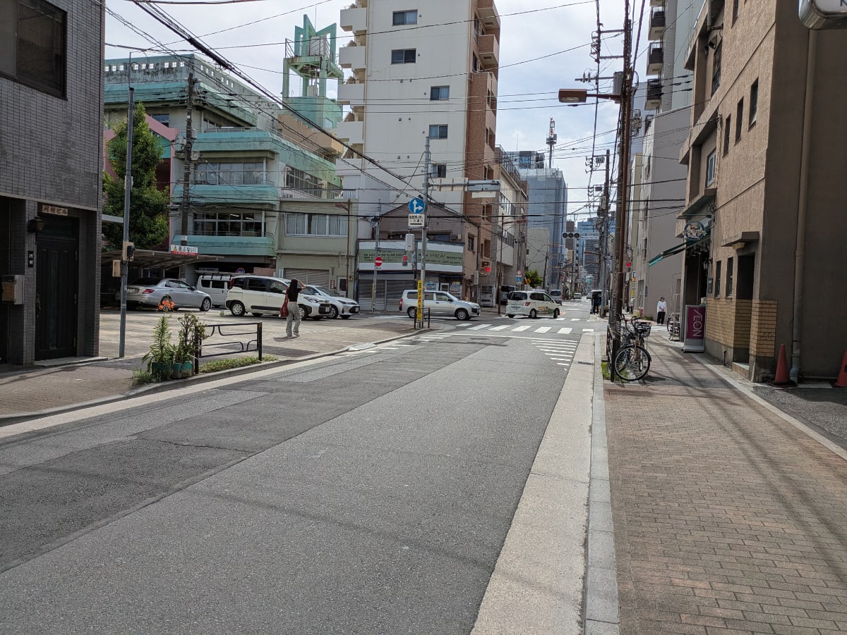 v20250930150908/fresh/building/J00100465676_12
