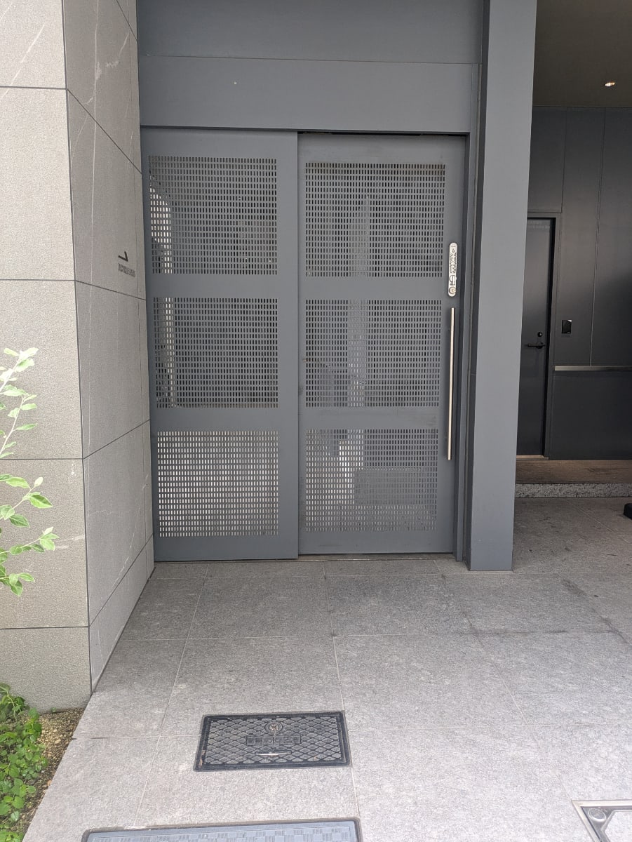 v20250930150908/fresh/building/J00100481888_8