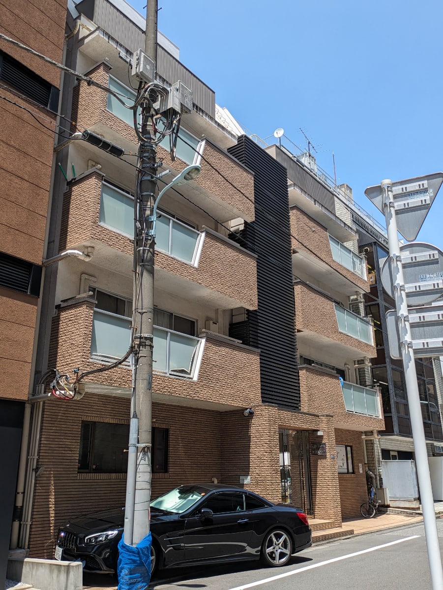 v20251001150706/fresh/building/J00100358895_5