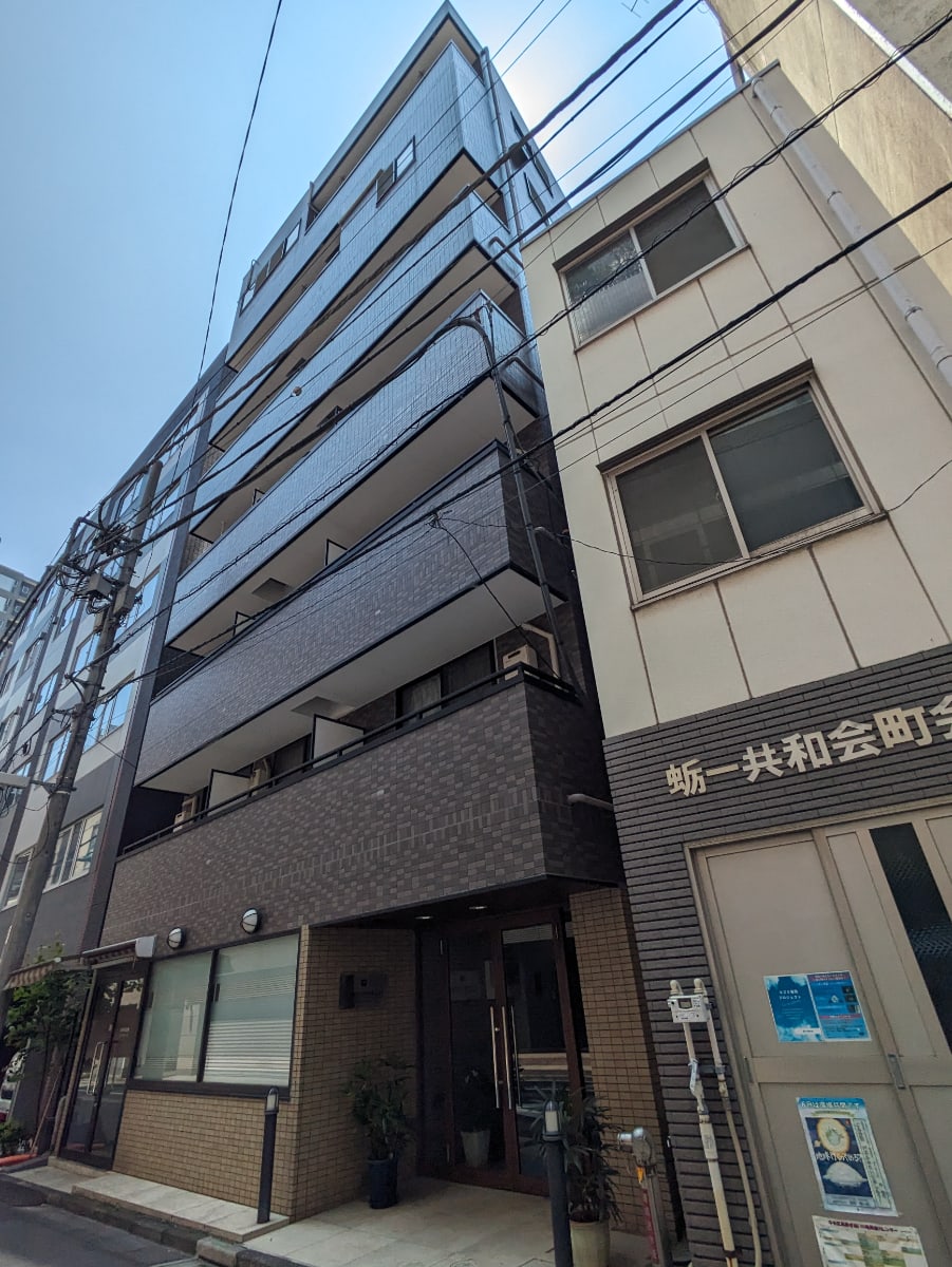 v20251001150706/fresh/building/J00100364482_7