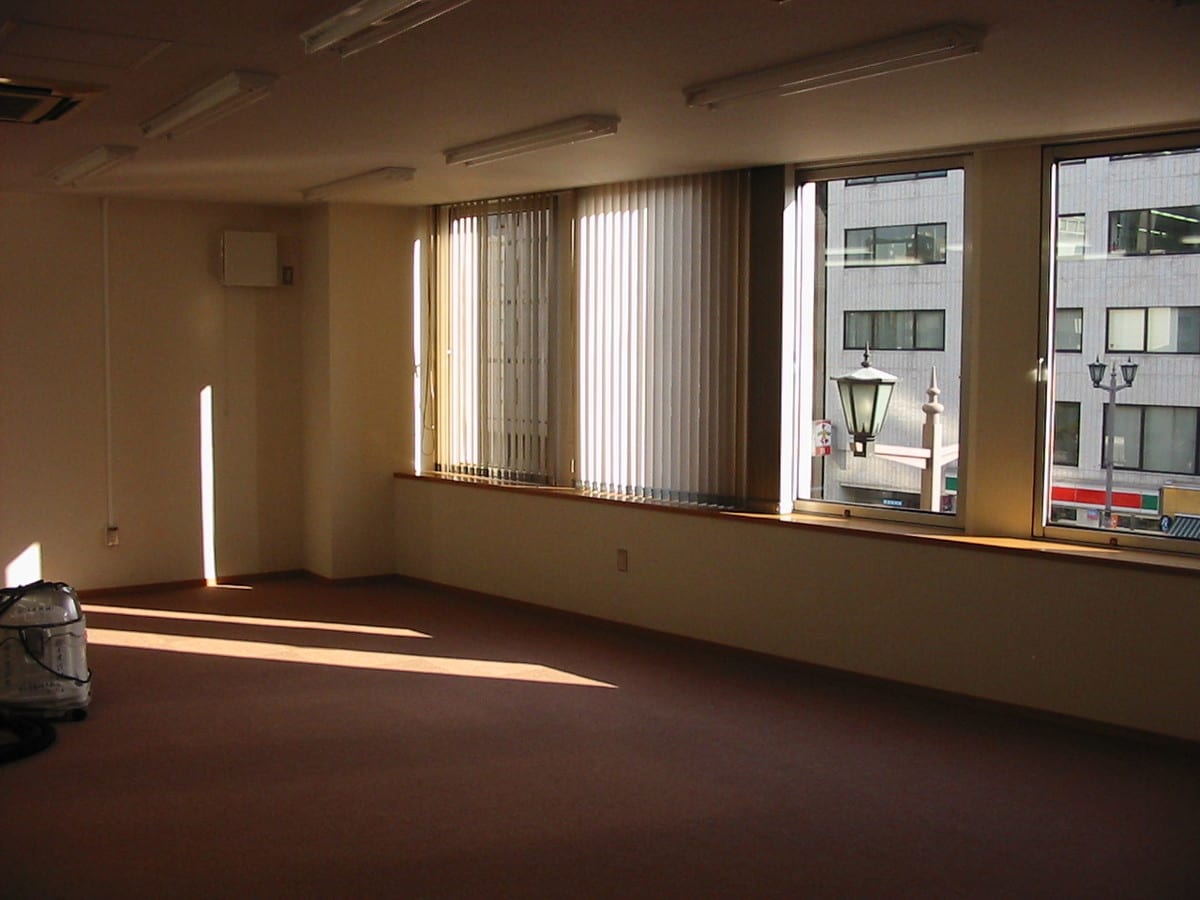v20251001150706/fresh/building/J00100366368_6