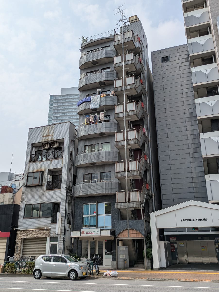 v20251001150706/fresh/building/J00100366414_8