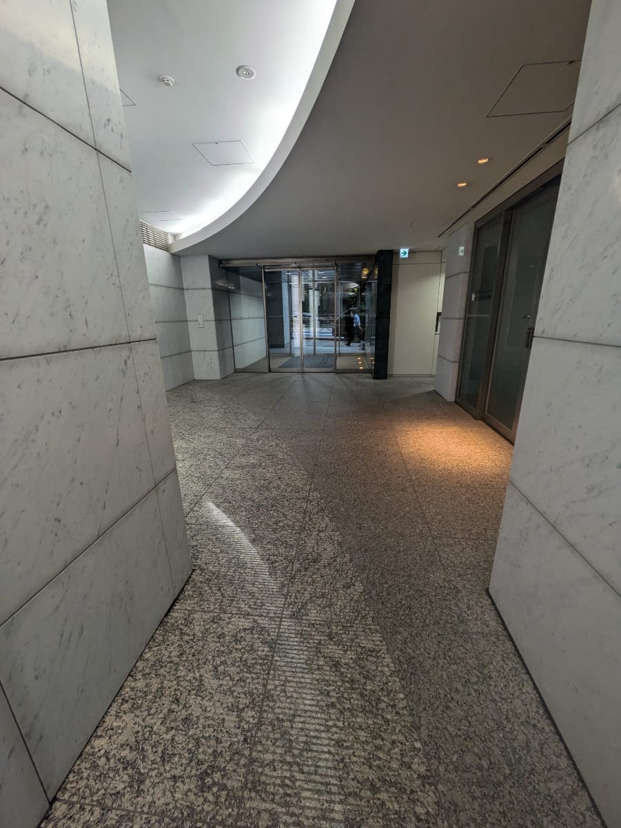v20251001150706/fresh/building/J00100368996_10