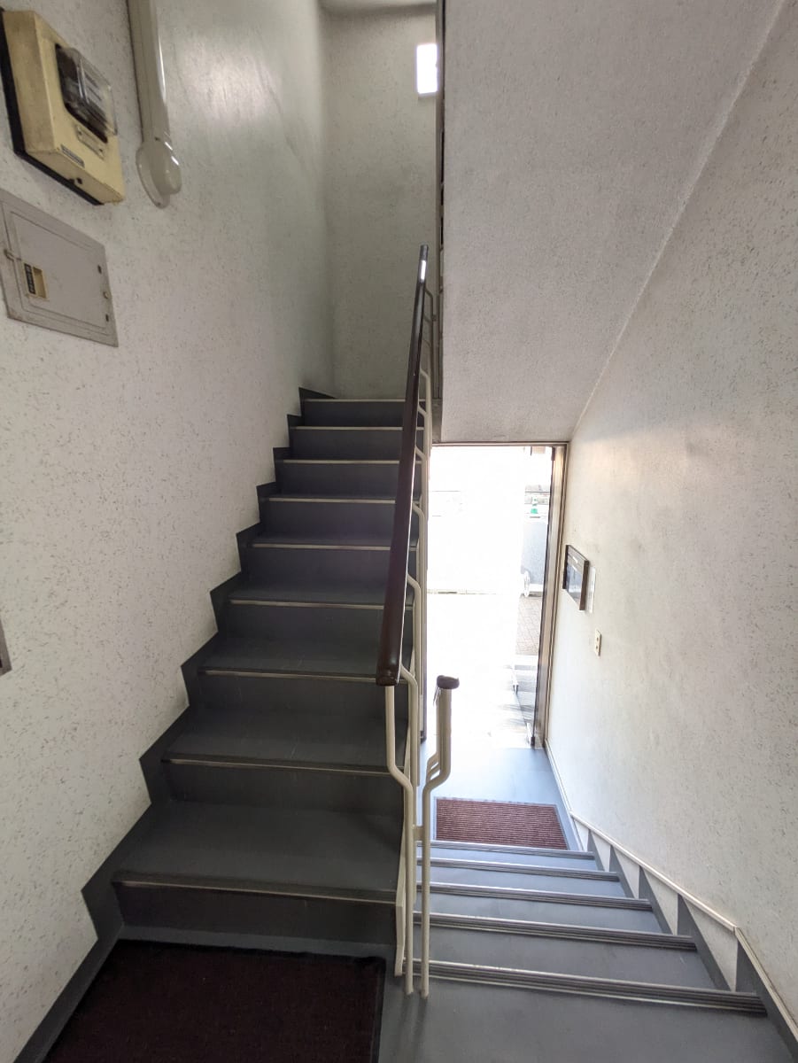 v20251001150706/fresh/building/J00100369306_15