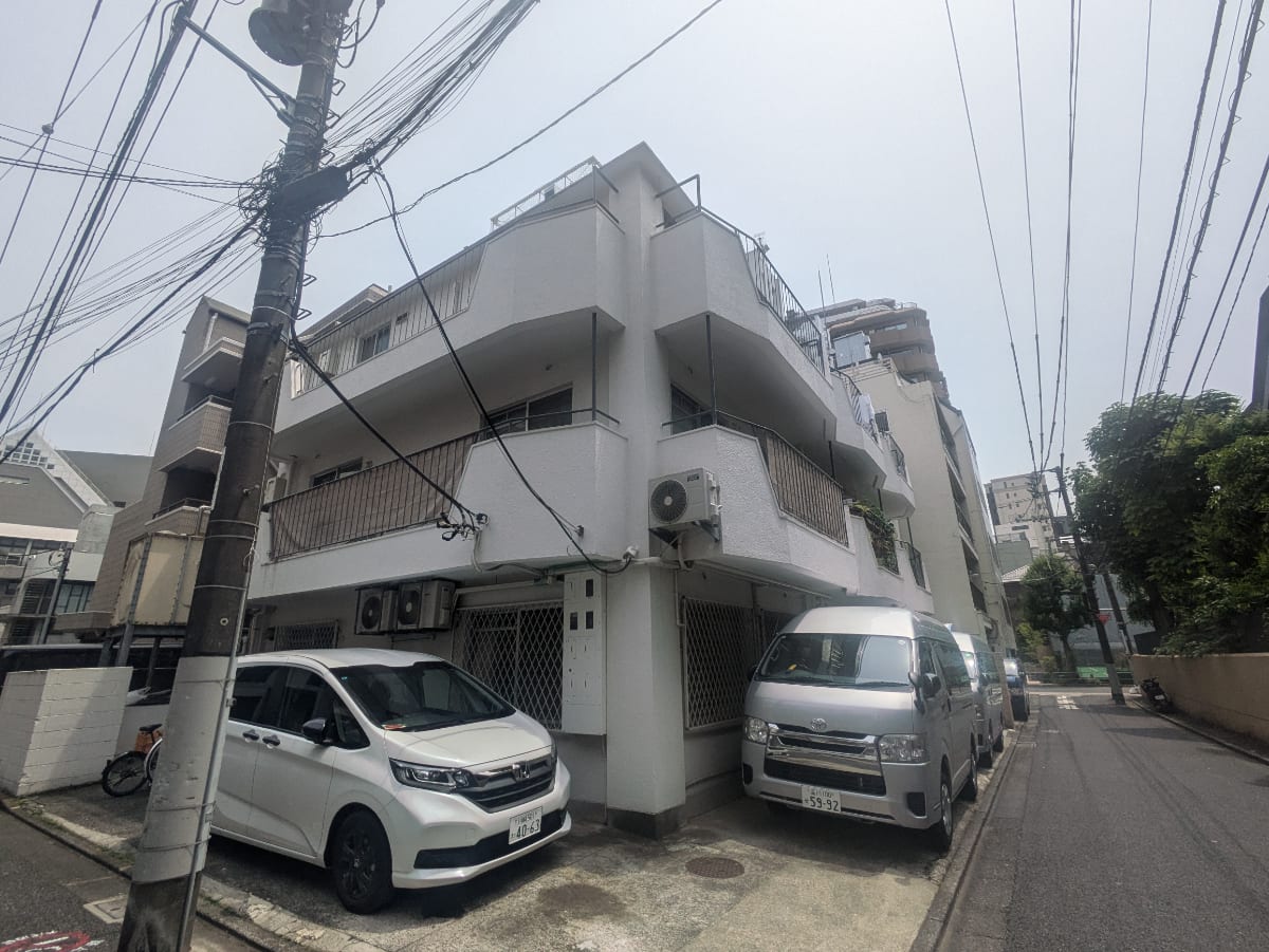 v20251001150706/fresh/building/J00100369876_6