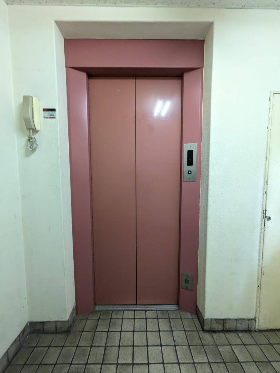v20251001150706/fresh/building/J00100370730_4