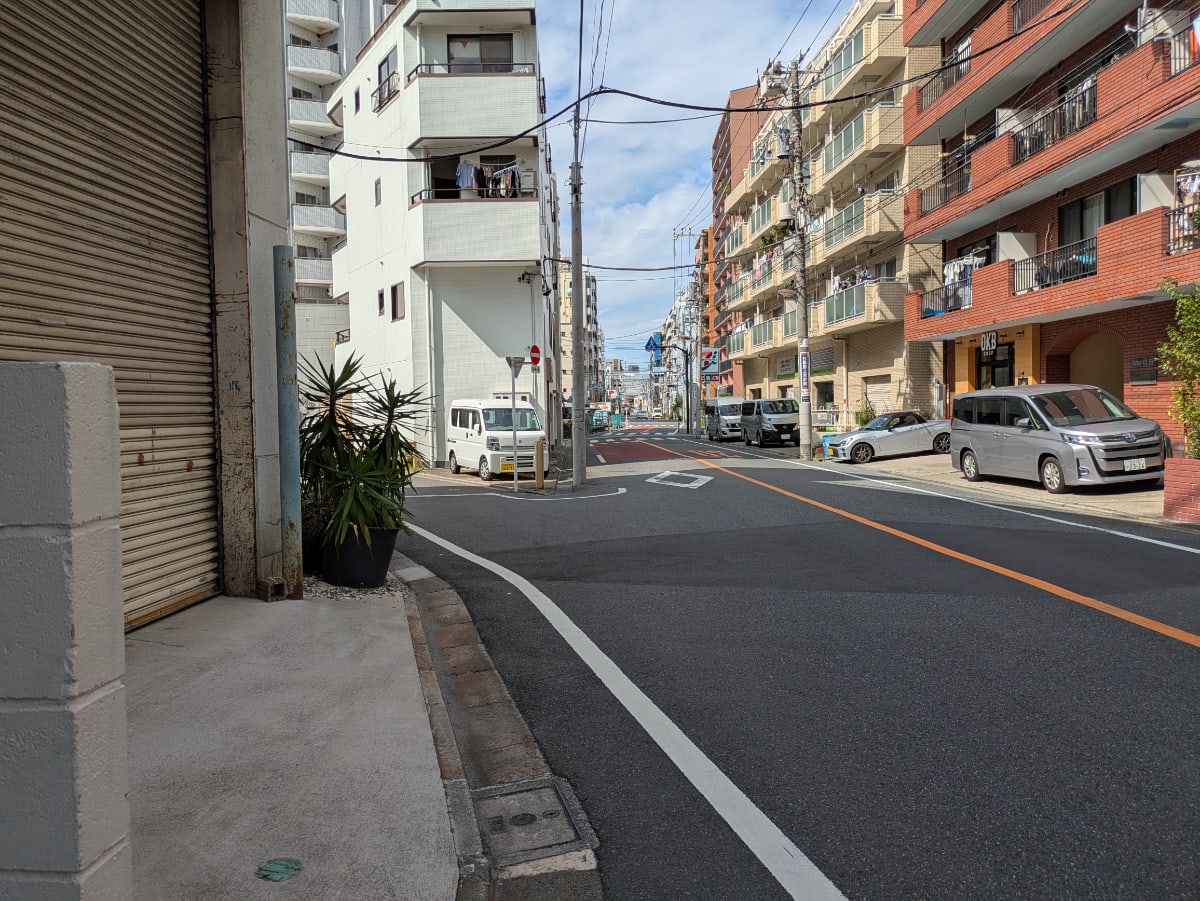 v20251001150706/fresh/building/J00100371106_13