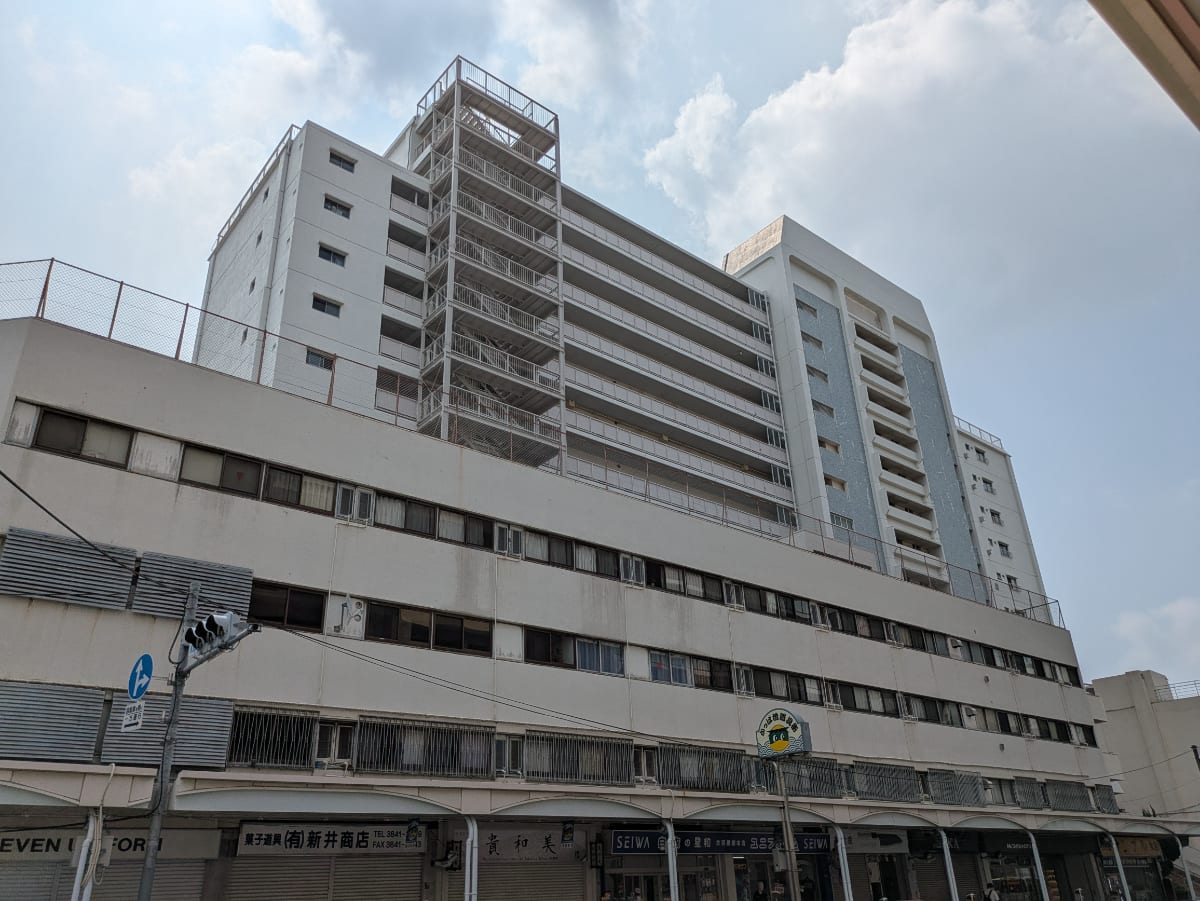 v20251001150706/fresh/building/J00100372722_8