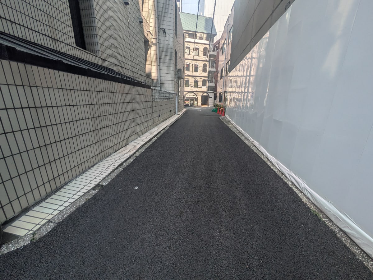 v20251001150706/fresh/building/J00100377645_12