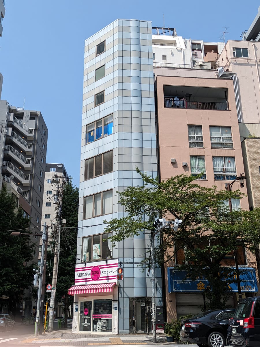 v20251001150706/fresh/building/J00100378430_8