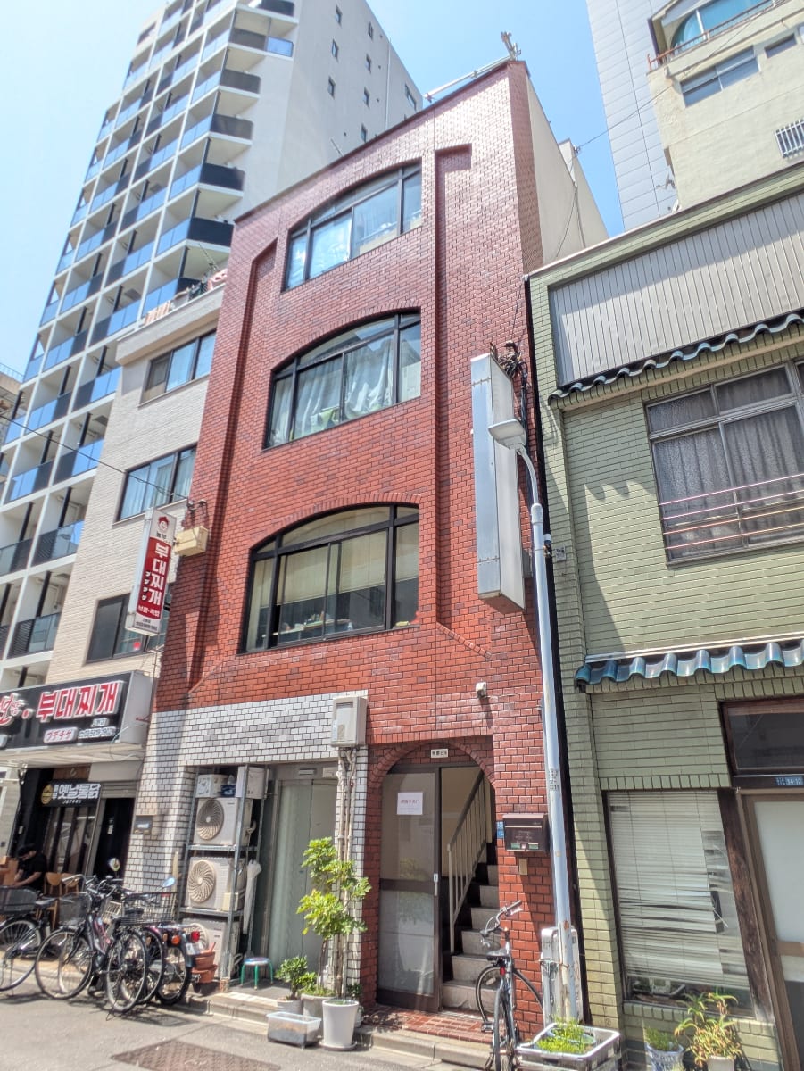 v20251001150706/fresh/building/J00100380459_9