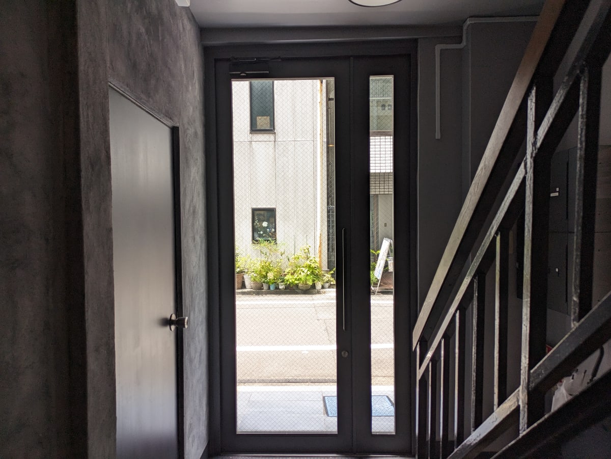 v20251001150706/fresh/building/J00100383292_14