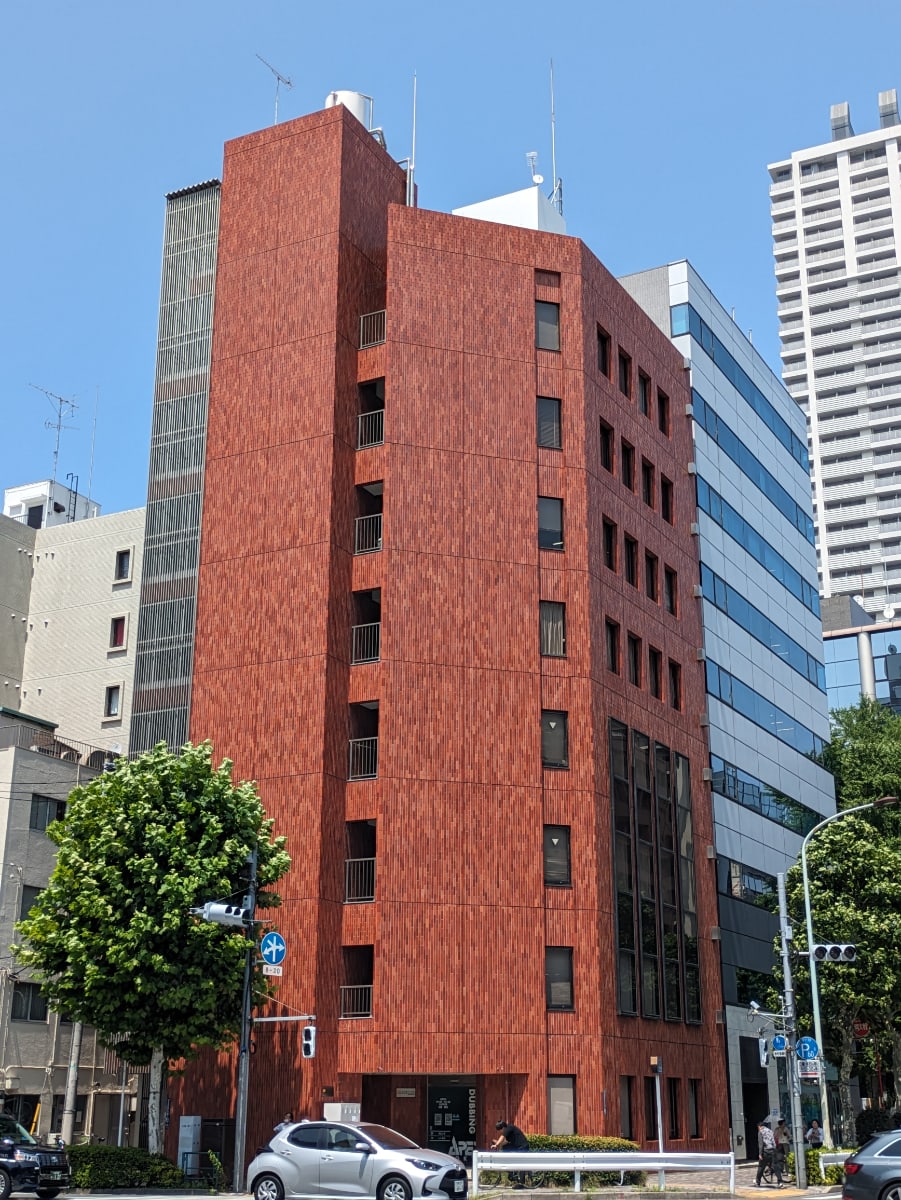 v20251001150706/fresh/building/J00100383329_7