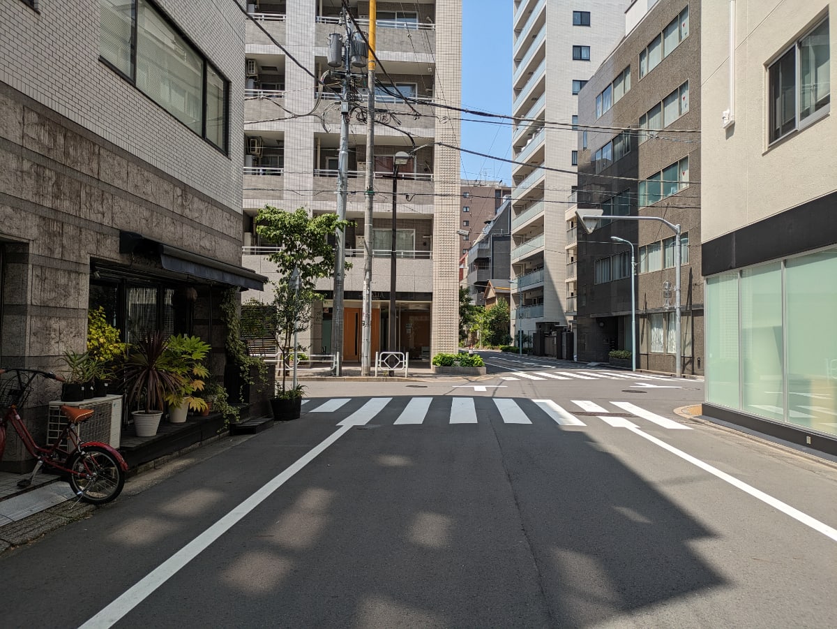 v20251001150706/fresh/building/J00100383439_14