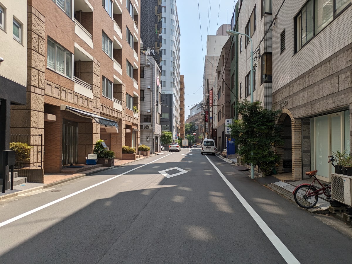 v20251001150706/fresh/building/J00100383439_15