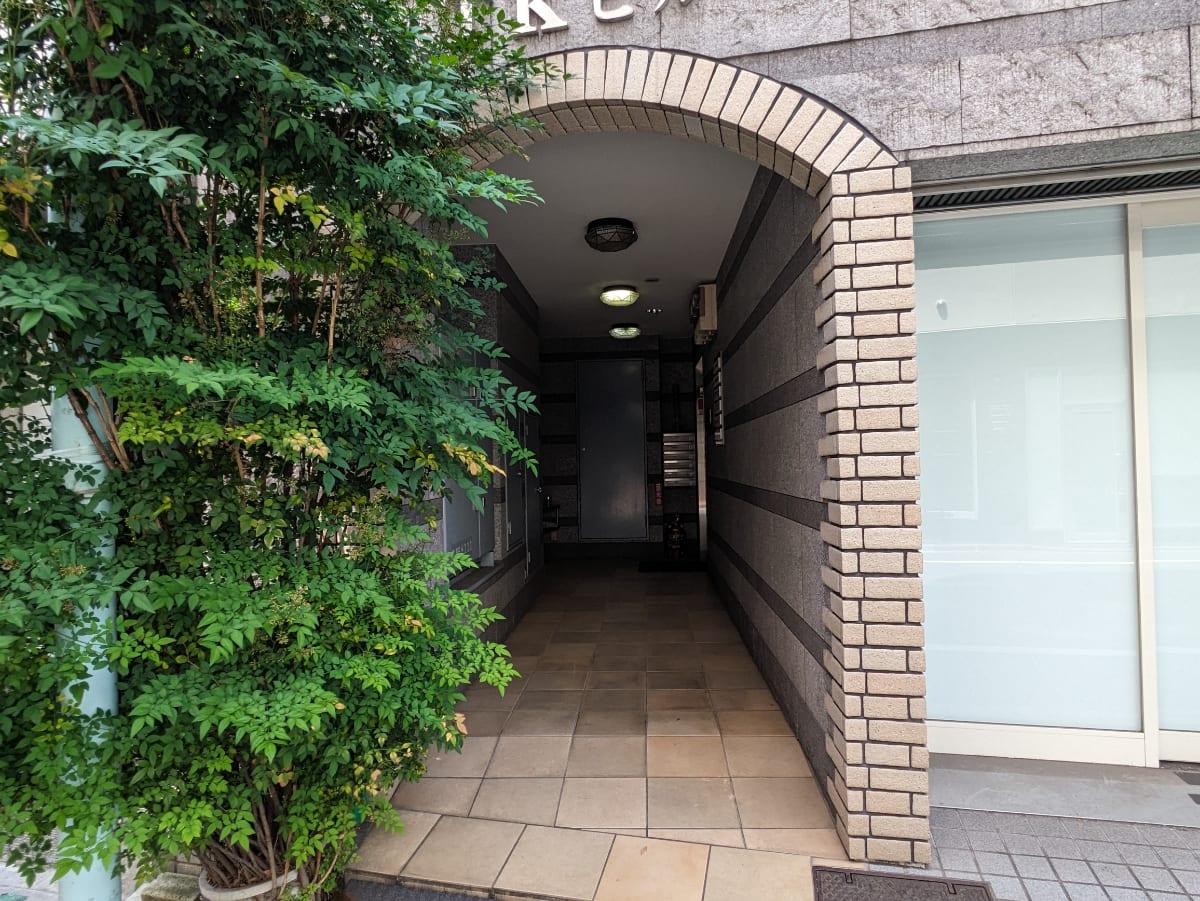 v20251001150706/fresh/building/J00100383439_3