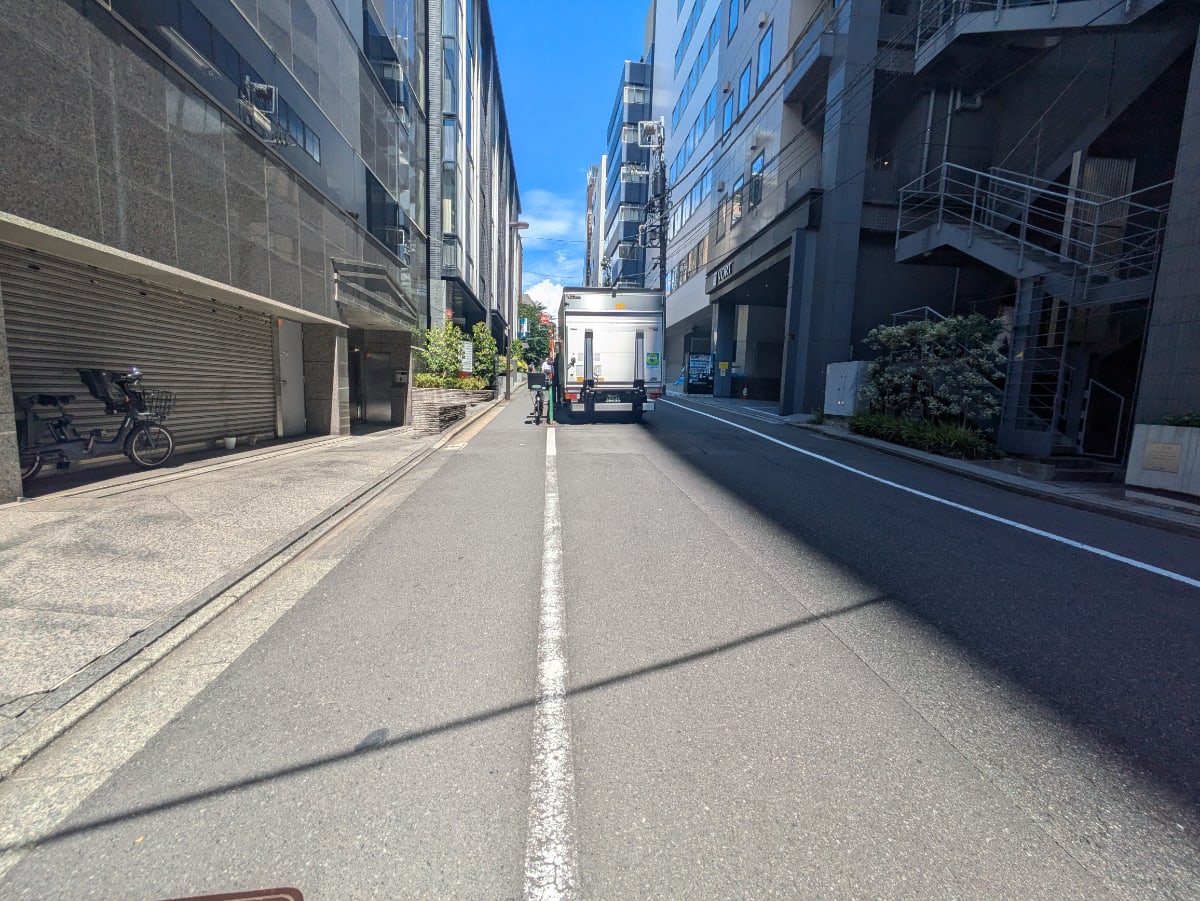 v20251001150706/fresh/building/J00100383952_2