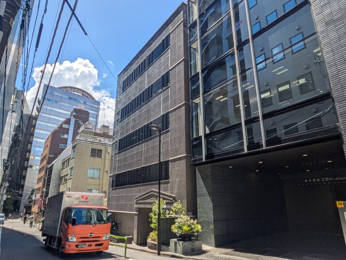 v20251001150706/fresh/building/J00100383952_6