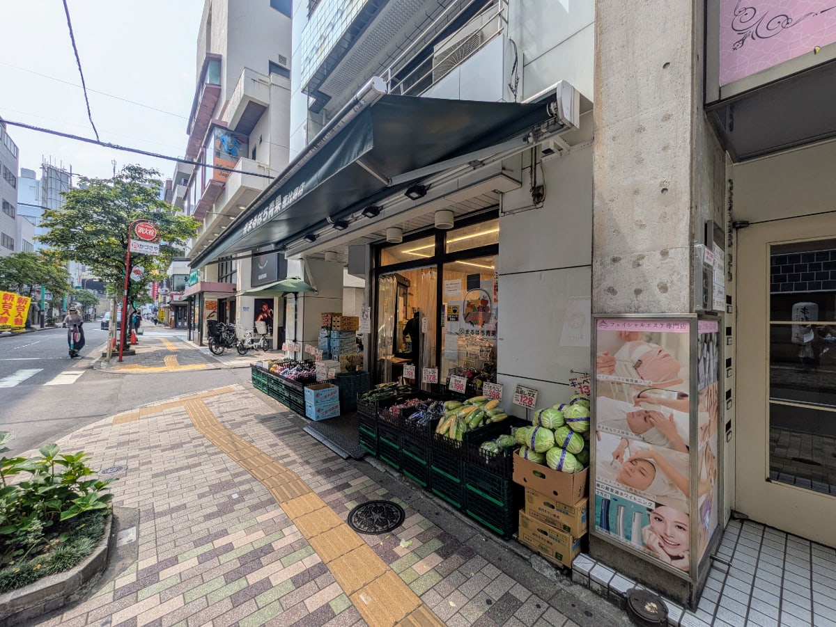 v20251001150706/fresh/building/J00100387815_2