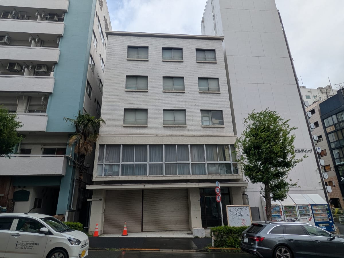 v20251001150706/fresh/building/J00100387826_6