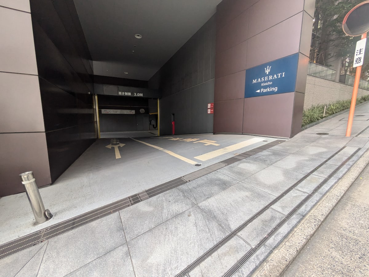 v20251001150706/fresh/building/J00100390222_10