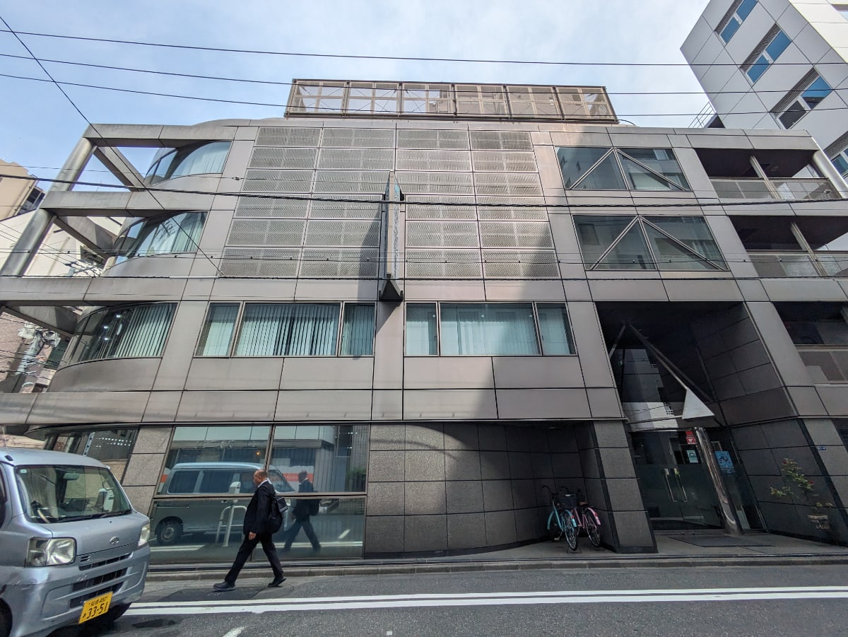 v20251001150706/fresh/building/J00100390504_6