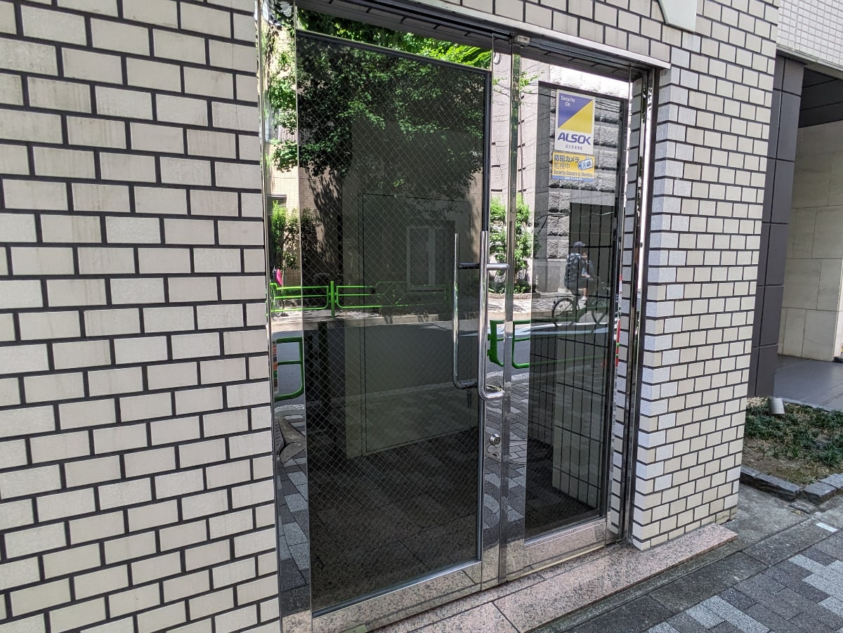 v20251001150706/fresh/building/J00100390577_3
