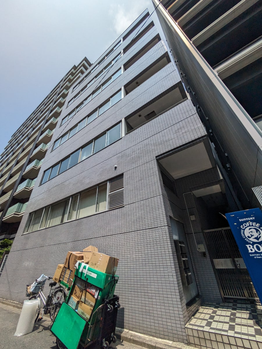 v20251001150706/fresh/building/J00100390672_10