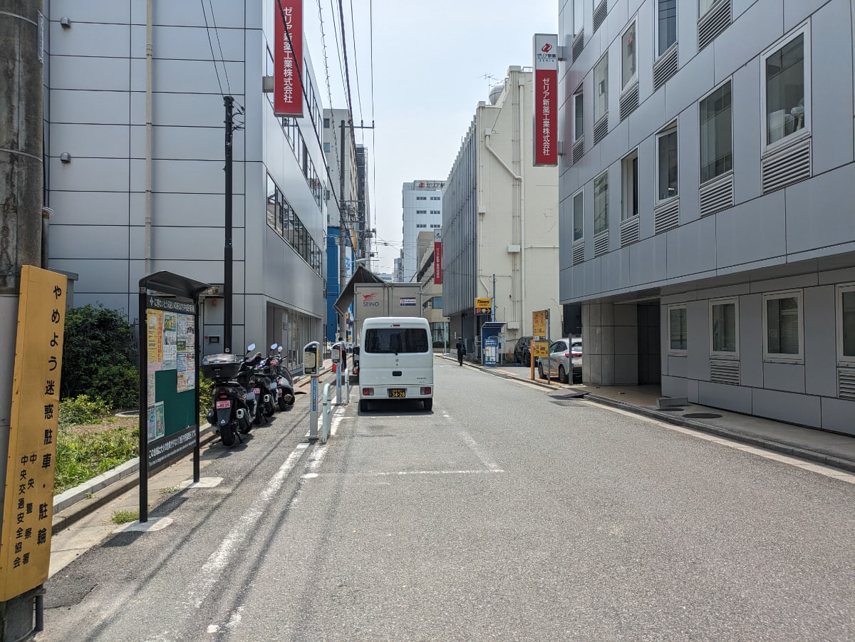 v20251001150706/fresh/building/J00100390781_13