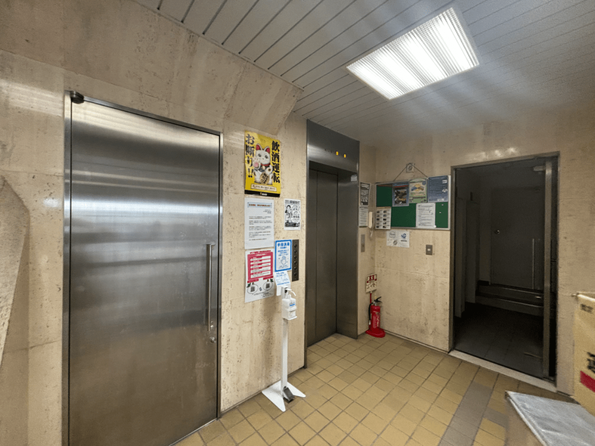 v20251001150706/fresh/building/J00100390781_4