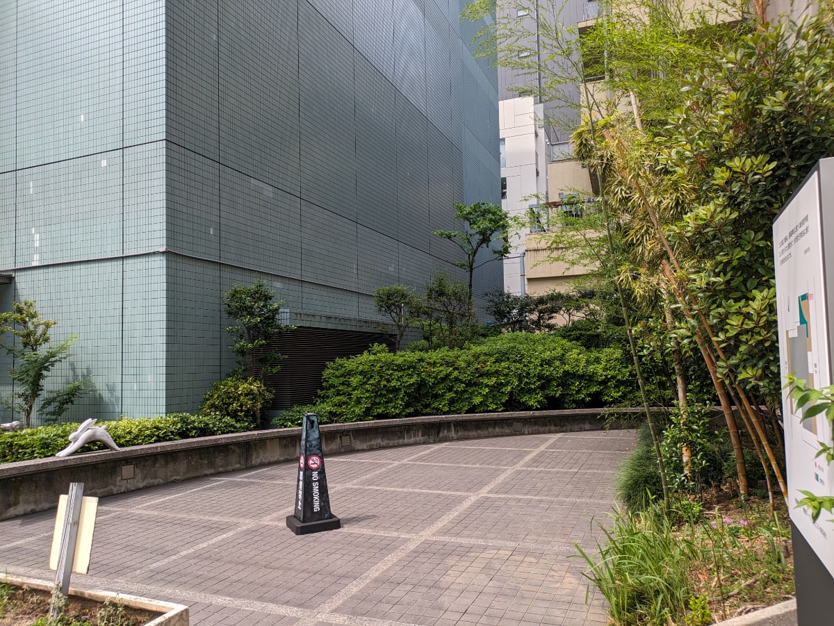 v20251001150706/fresh/building/J00100390837_13