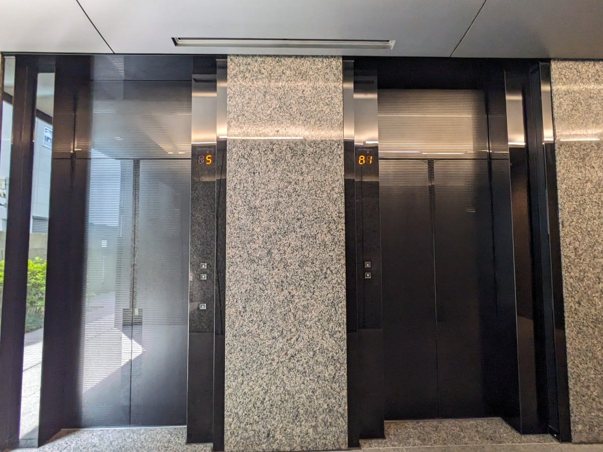 v20251001150706/fresh/building/J00100390837_4