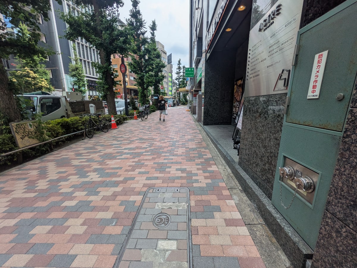 v20251001150706/fresh/building/J00100391818_2