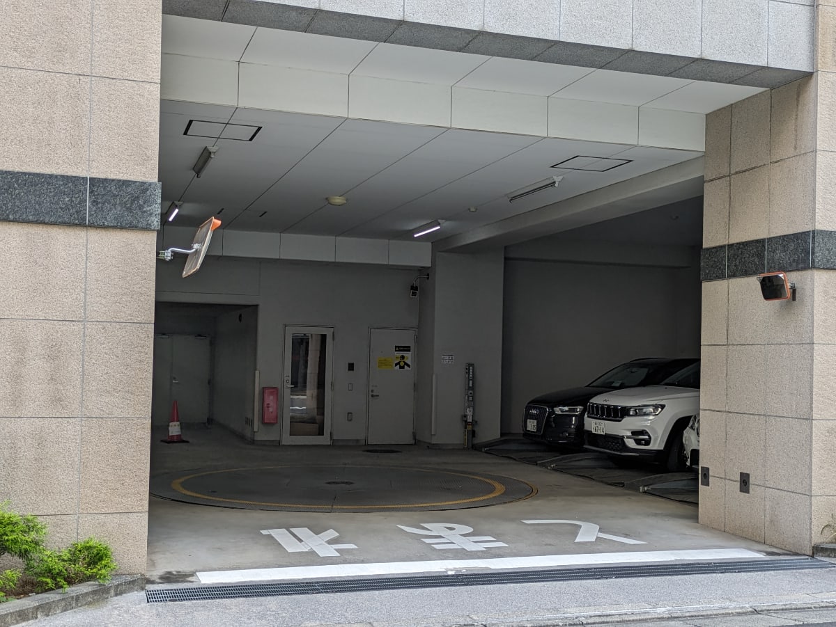 v20251001150706/fresh/building/J00100394398_10