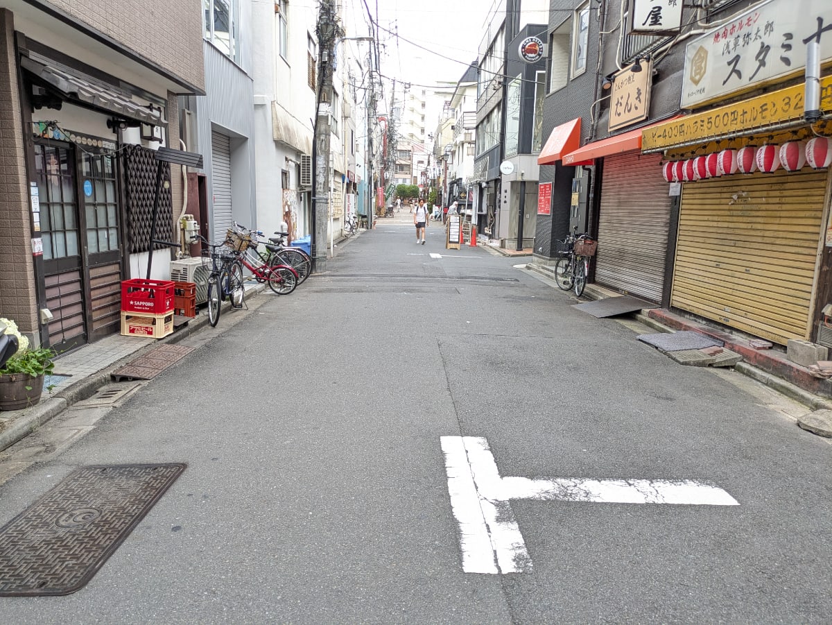 v20251001150706/fresh/building/J00100401756_2