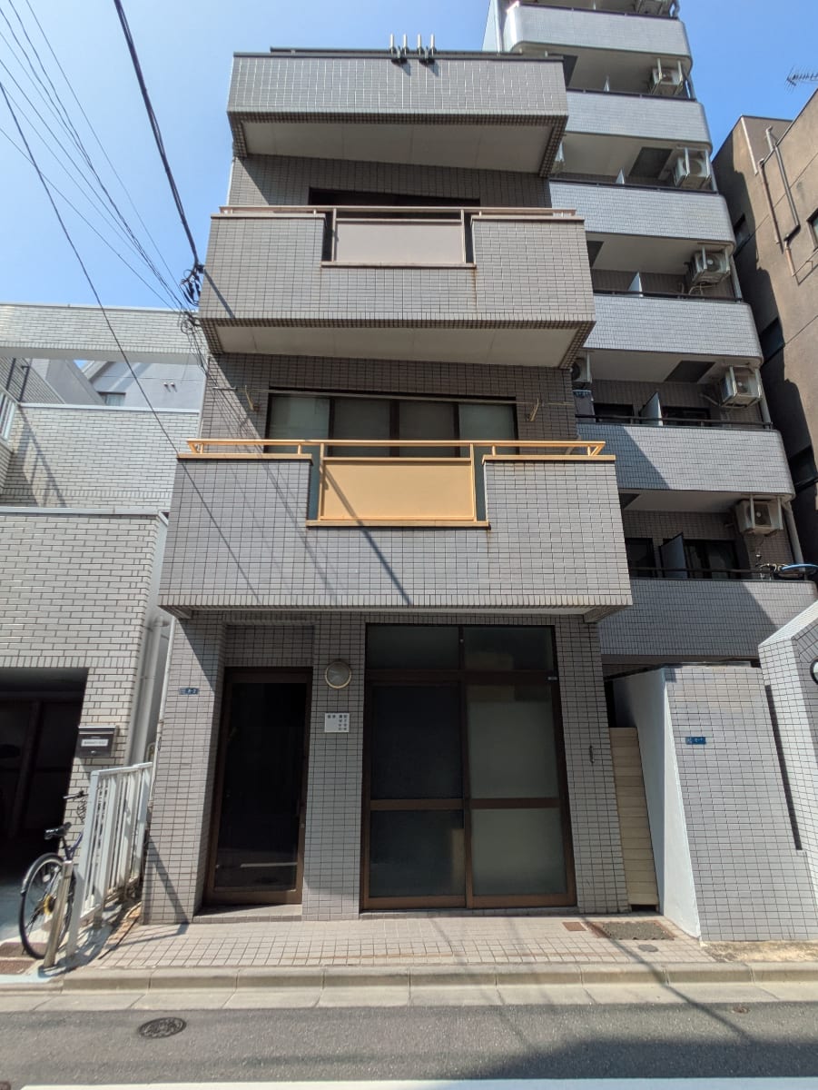 v20251001150706/fresh/building/J00100401790_1