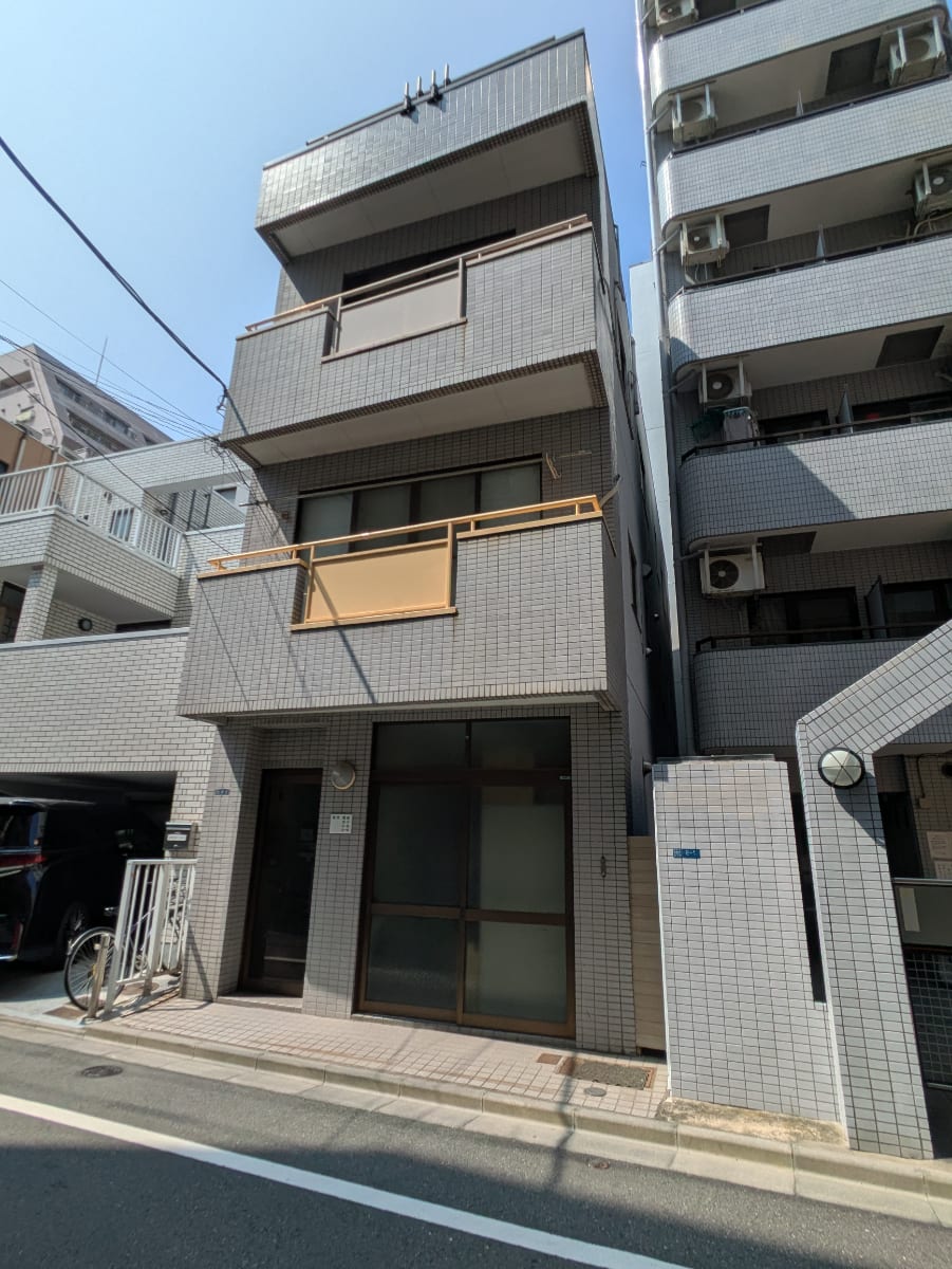 v20251001150706/fresh/building/J00100401790_6