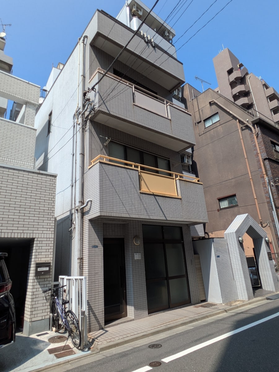v20251001150706/fresh/building/J00100401790_8
